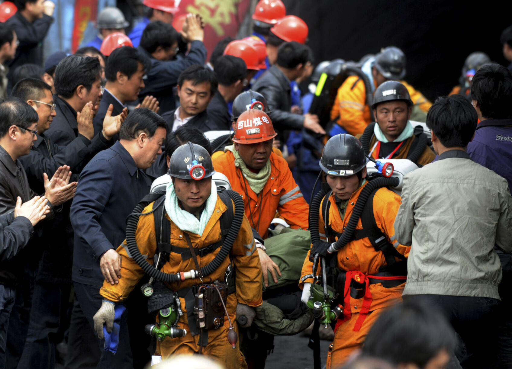 2010: Chinese Coal Mine